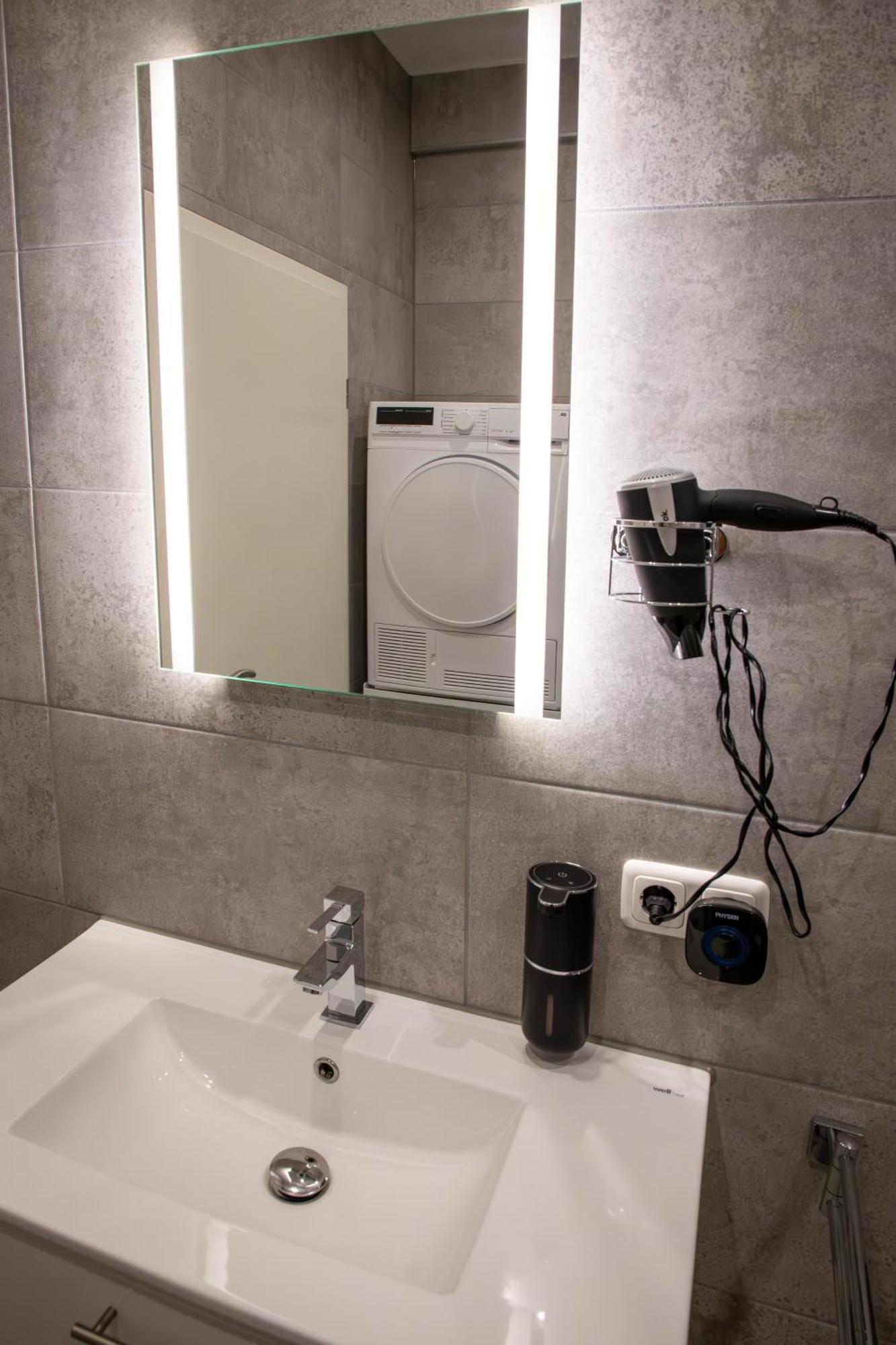 וולפסבורג Hannibal - Design Apartment Orchidee 5, Vw Naehe, Parkplatz, Kueche, Highspeed-Wlan, Fitness, Solarium מראה חיצוני תמונה